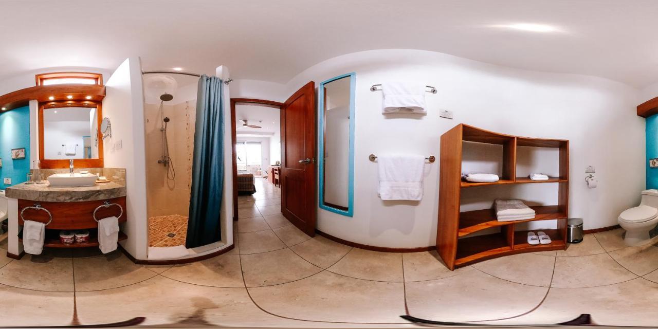 Hotel Cucuve 푸에르토아요라 외부 사진